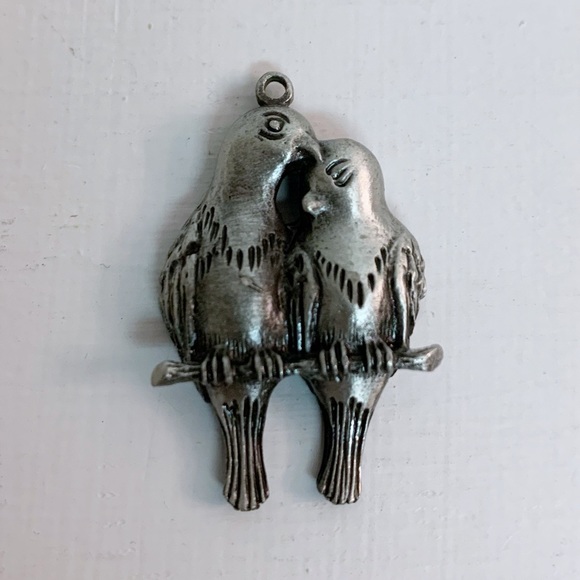 Vintage Love Bird Couple Charm - Picture 3 of 4